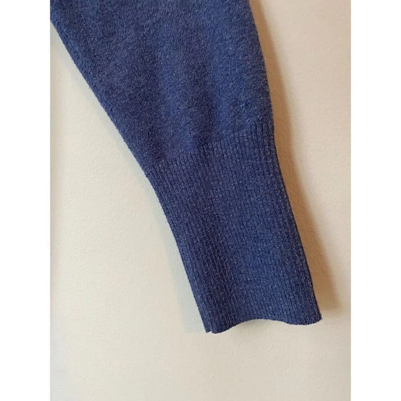 Lolë Lole Womens Sz Large Long Sleeve Mesh Knit V-Neck Navy Pullover Activewear - Picture 11 of 16